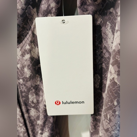 *NWT* Lululemon Hooded Define Jacket *Nulu Hideaway Camo Lunar Rock Multi Size 4 - Picture 4 of 10
